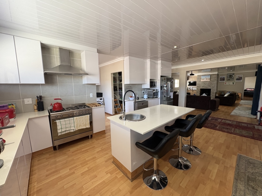 4 Bedroom Property for Sale in Darling Western Cape